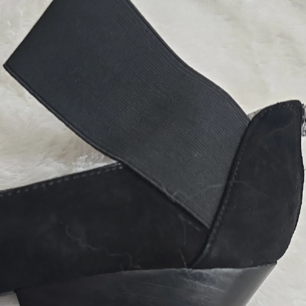 Black Women's Heels